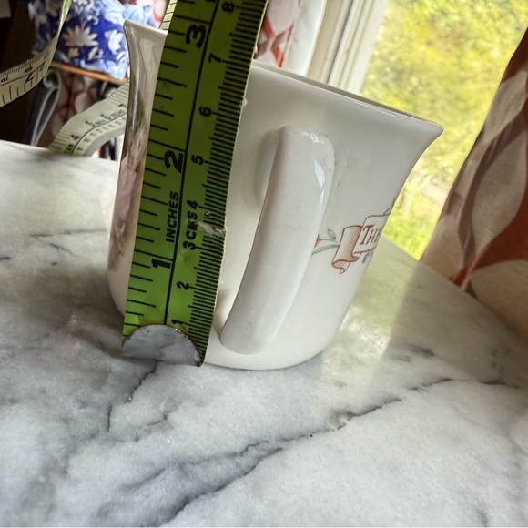 Peter Rabbit Charming Rabbit Design Mug Royal Albert bone China - Picture 4 of 7